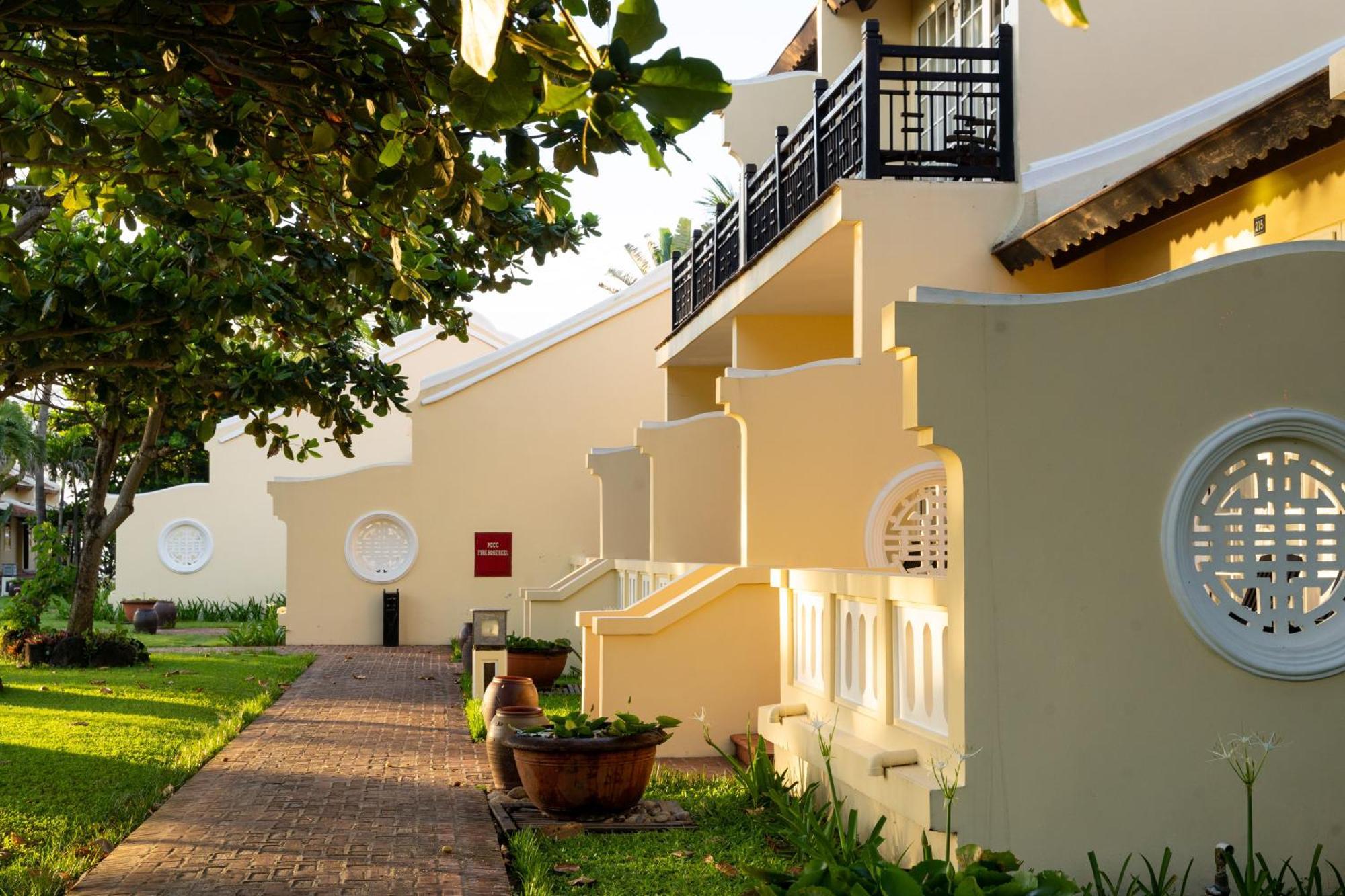 Victoria Hoi An Beach Resort & Spa Экстерьер фото